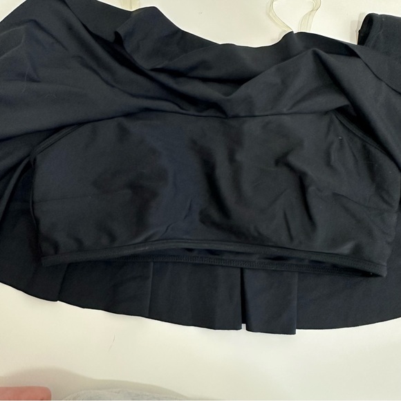 Off The Shoulder Women’s Black Swimsuit Top - Picture 2 of 7